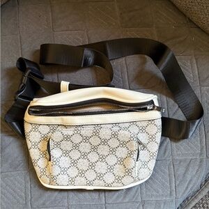 Stylish White and Gray Belt Bag